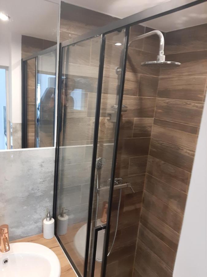 Hollywood Apartament Kosciuszki Lodz  Luaran gambar
